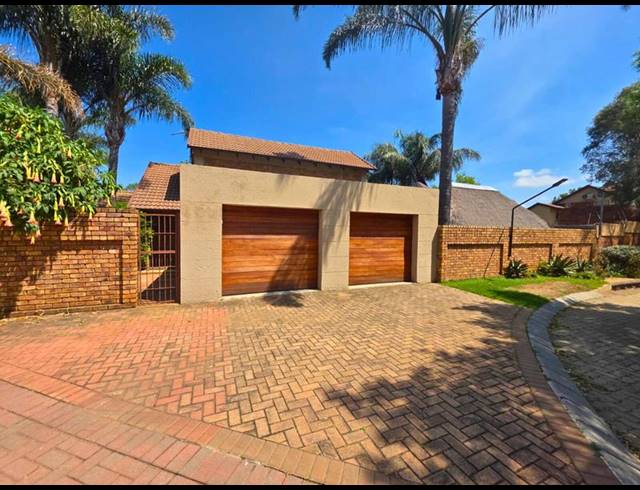 4 BEDROOM CLUSTER FOR SALE IN ALLEN GROVE